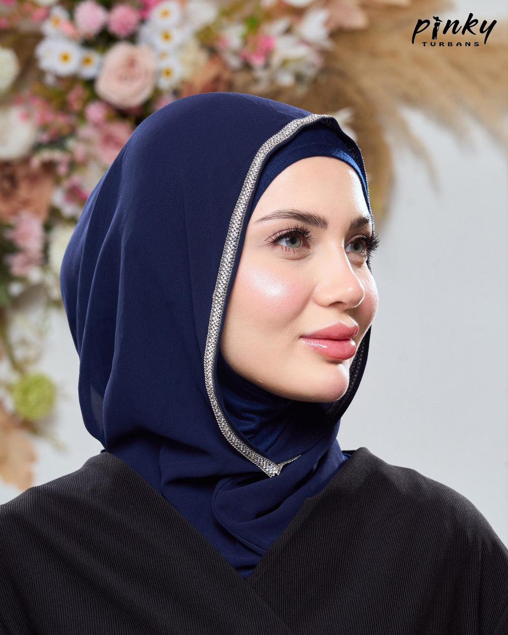 طرحة هودي شيفون بطباقية قطن من Pinky Turbans مع شريط ستراس ثابت – قطعتان متصلتان PKY-20-7