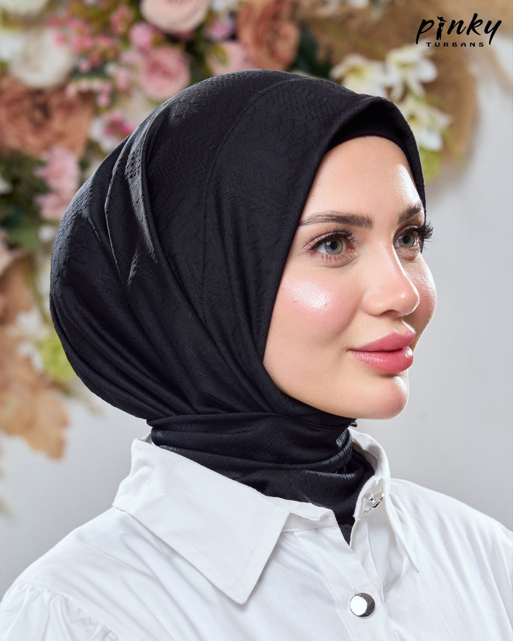 طباقية جكار صيفي ليكرا عالية مع بندانة وإغلاق بكباسين خلفيين من Pinky Turbans كود PKY-25-2