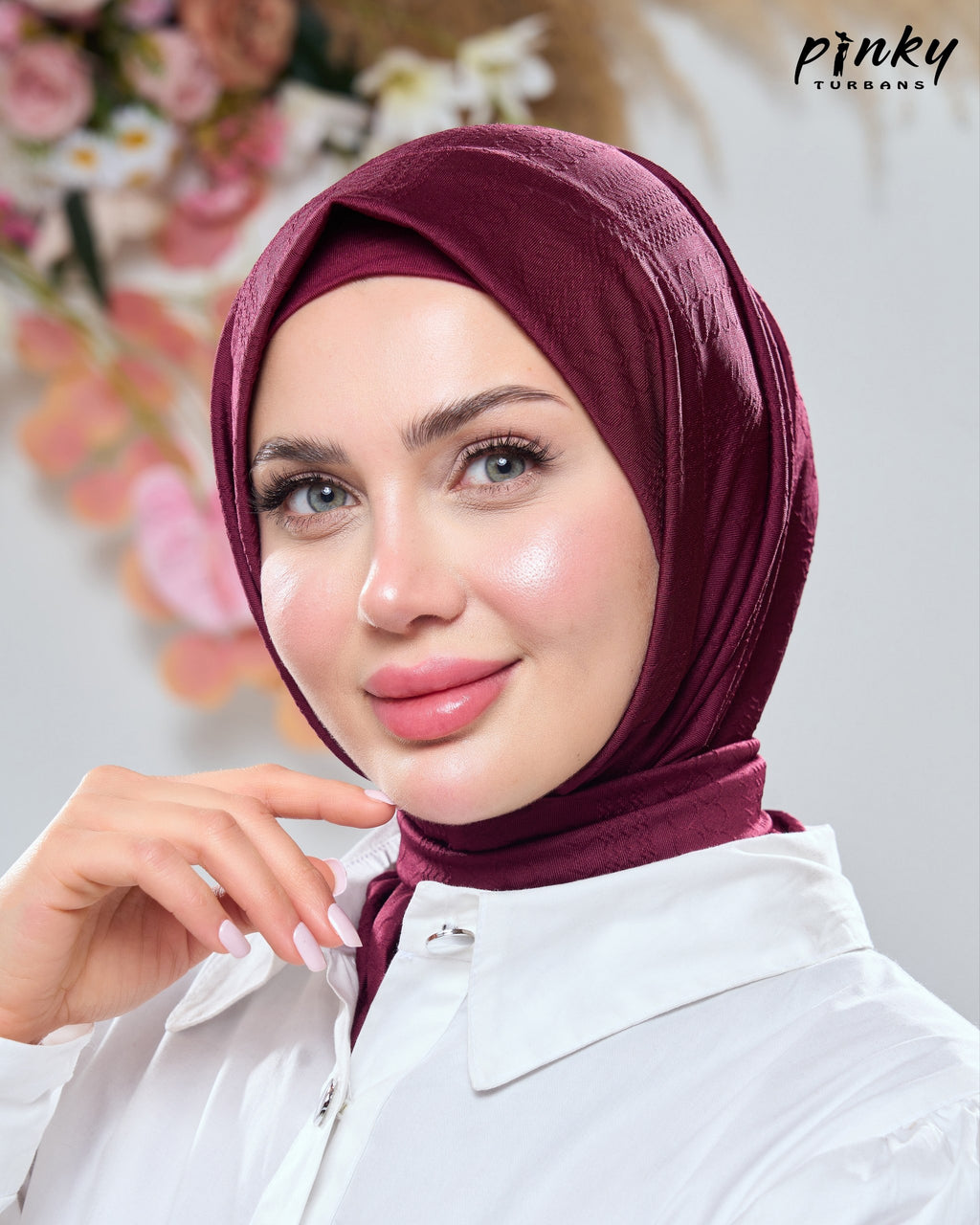 طباقية جكار صيفي ليكرا عالية مع بندانة وإغلاق بكباسين خلفيين من Pinky Turbans كود PKY-25-3
