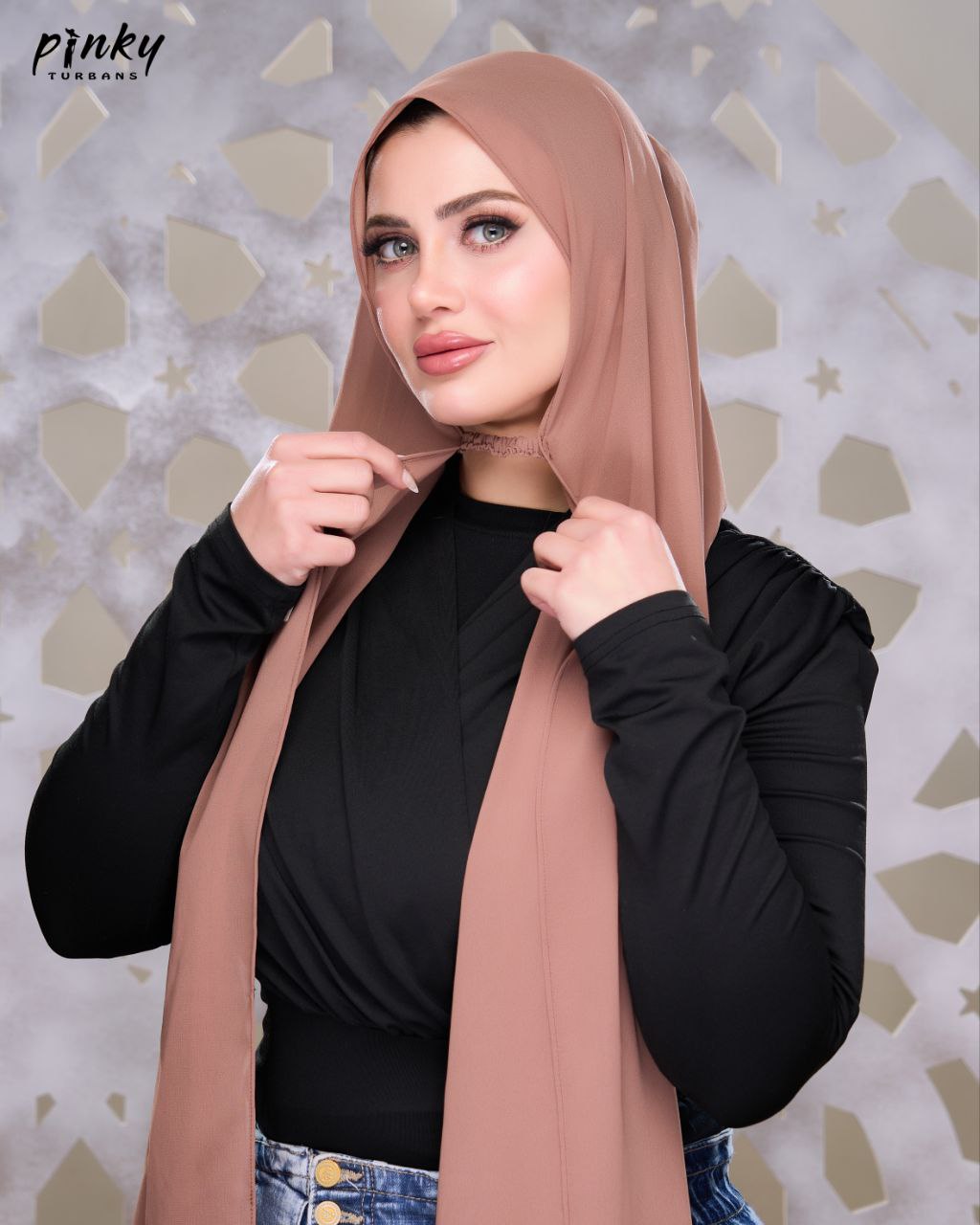 حجاب شيفون بإغلاق مطاطي عند الرقبة من Pinky Turbans – سهل الارتداء  PKY-26-4