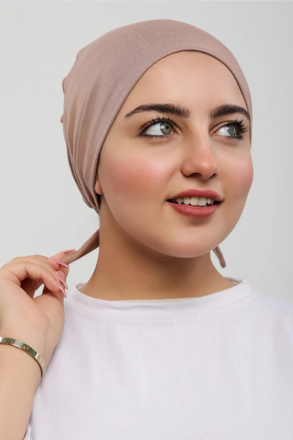 البونيه التركي القطني بشرائط سيليكون مانعة للانزلاق من جميلة – 95% قطن و5% ليكرا كود 3027-9