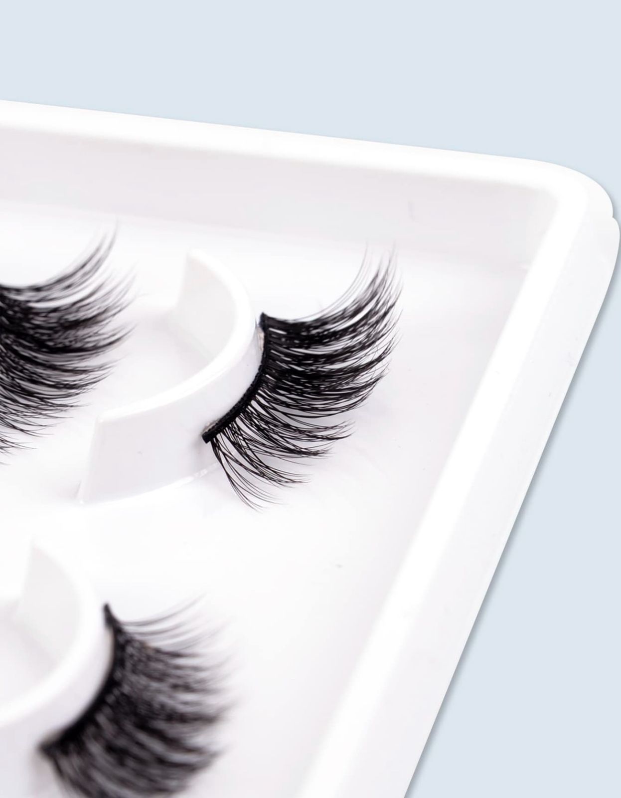 رموش طرفيه خفيفه الوزن 10 أزواج Y1028