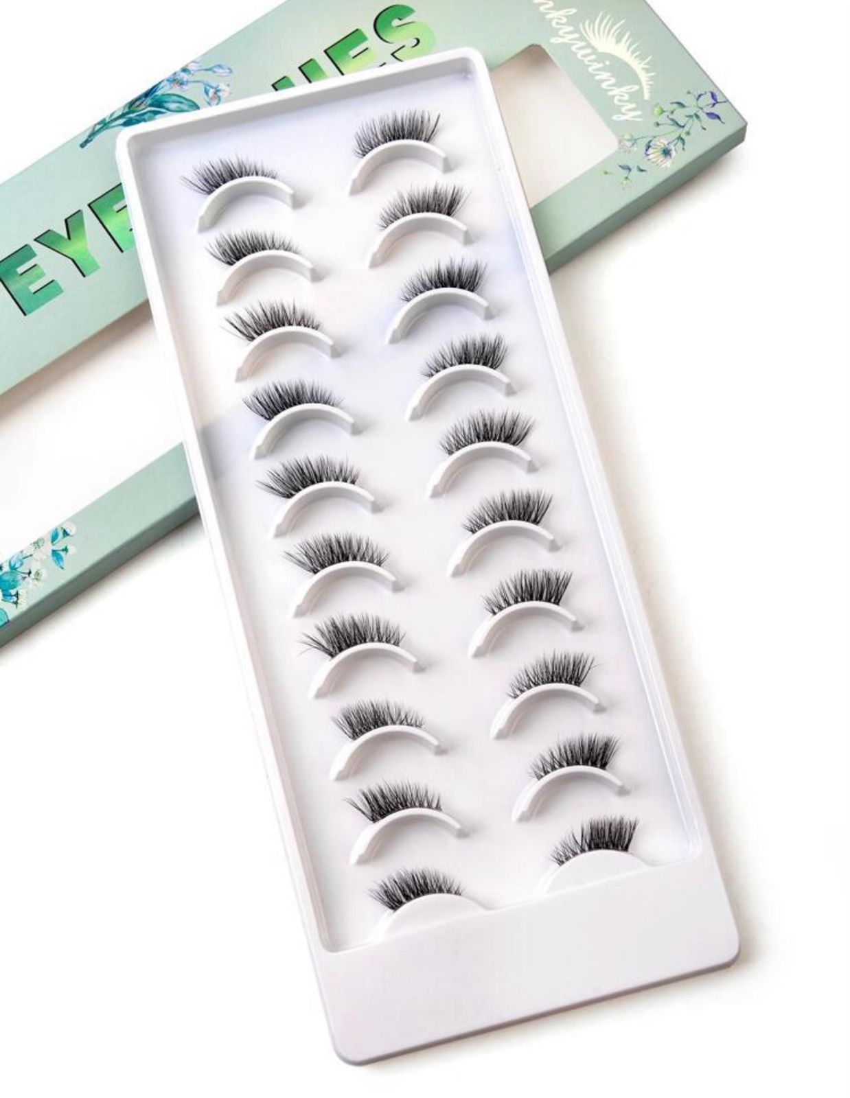 رموش طرفيه خفيفه الوزن 10 أزواج Y1029