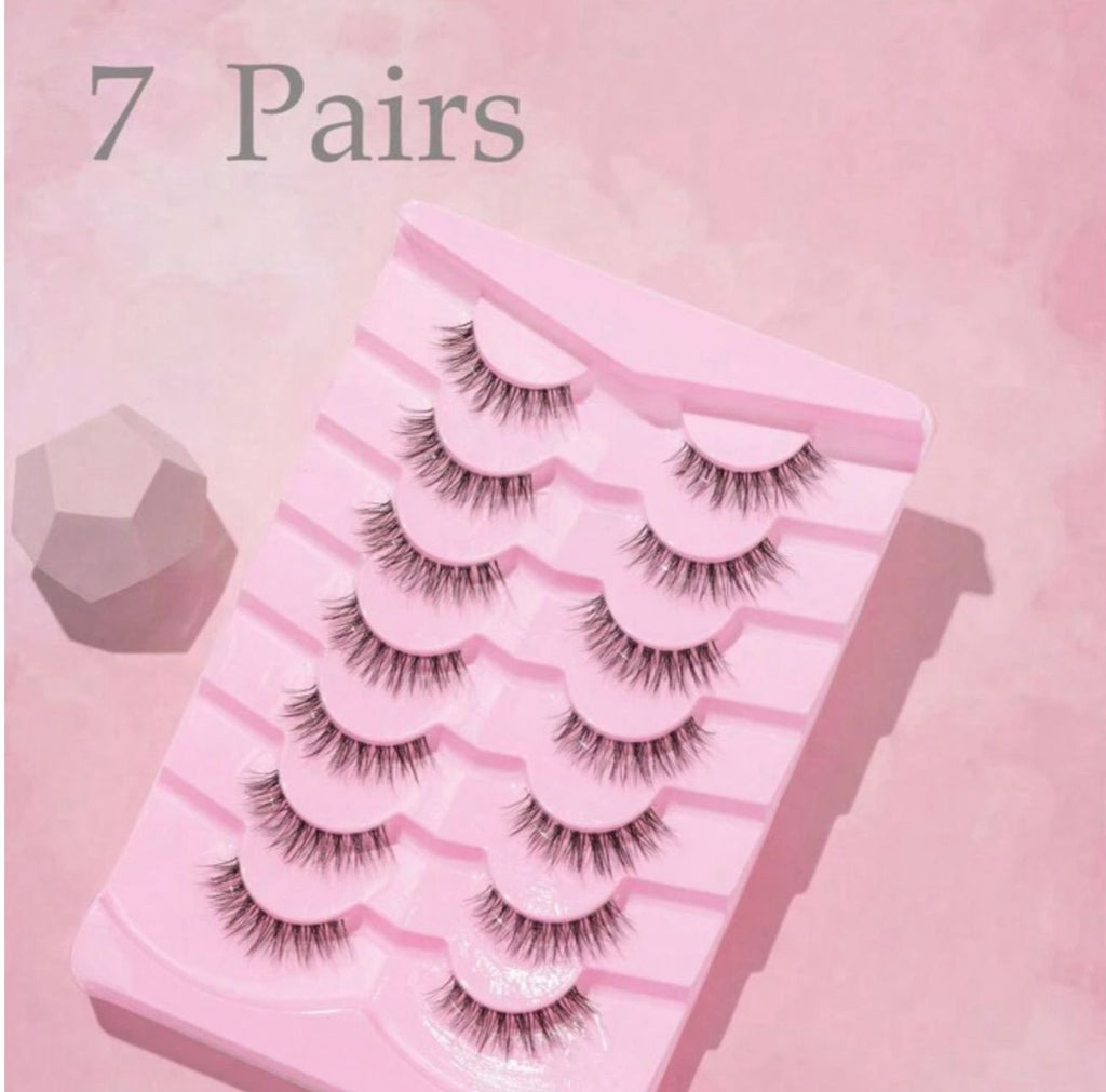 رموش خفيفه الوزن 7 أزواج Y1031