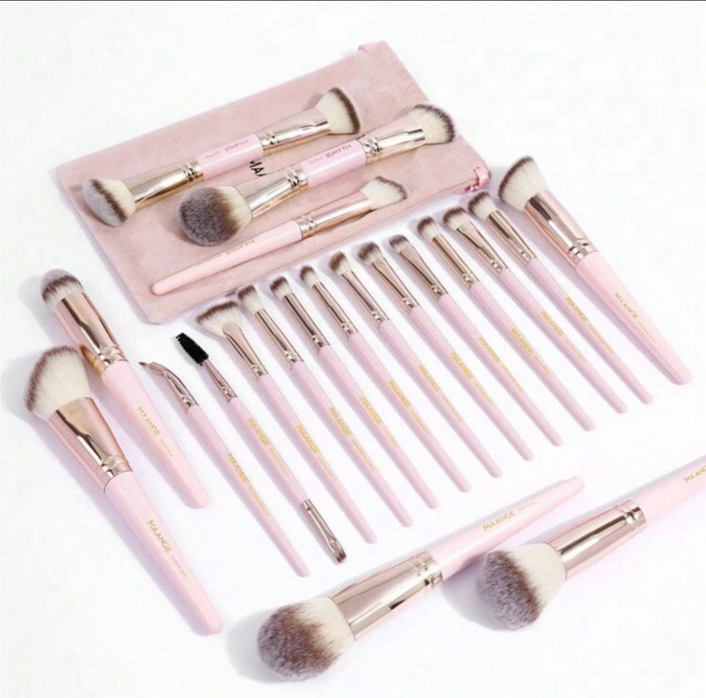 مجموعة فرش مكياج MAANGE 20 قطعة مع حقيبة تخزين مخملية - فرش ناعمة للاستخدام اليومي والسفر code no 350