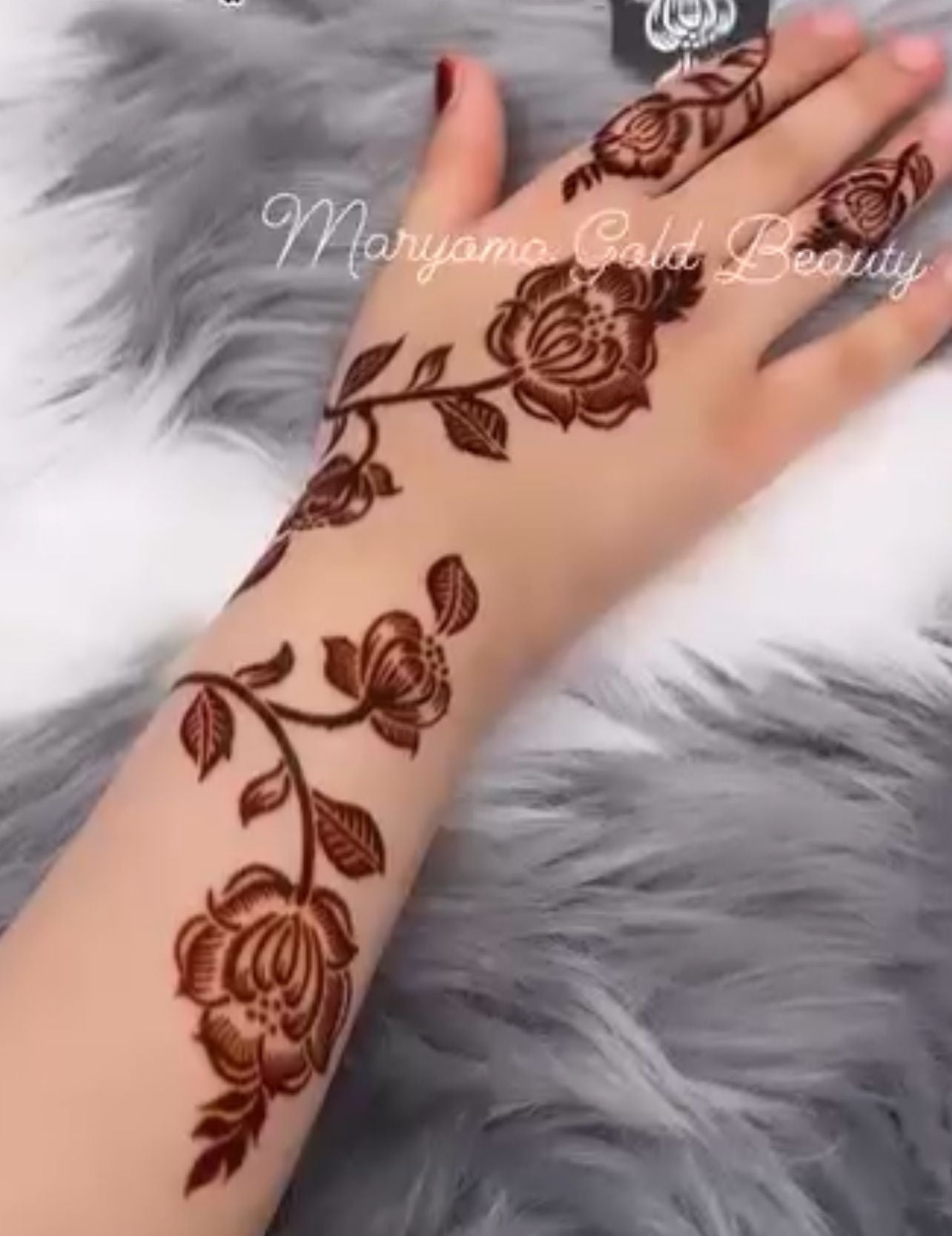 استيكر تعبئه حنا من مريم بيوتى لليدين رقم 6