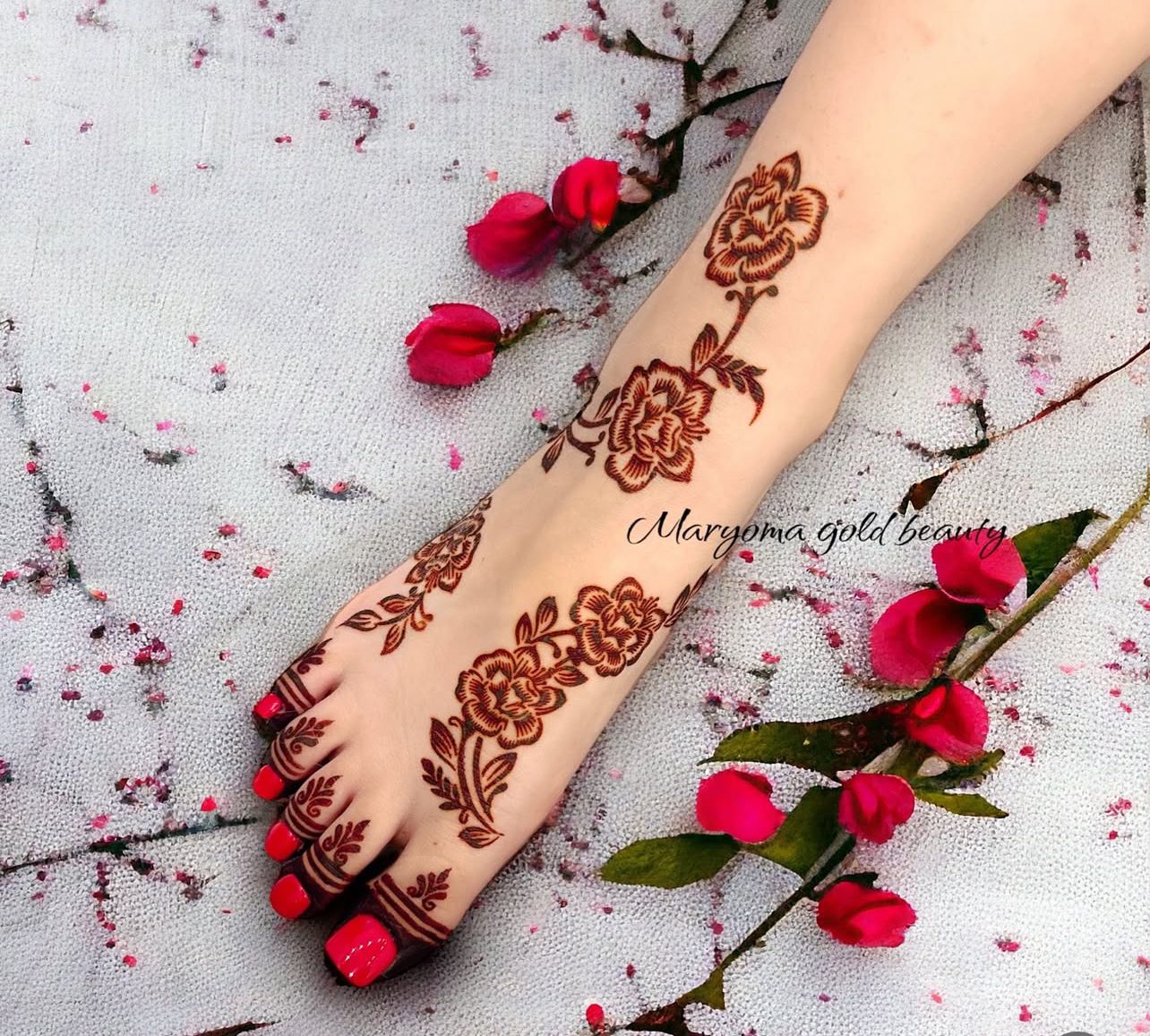 استيكر تعبئه حنا من مريم بيوتى لليدين رقم 10