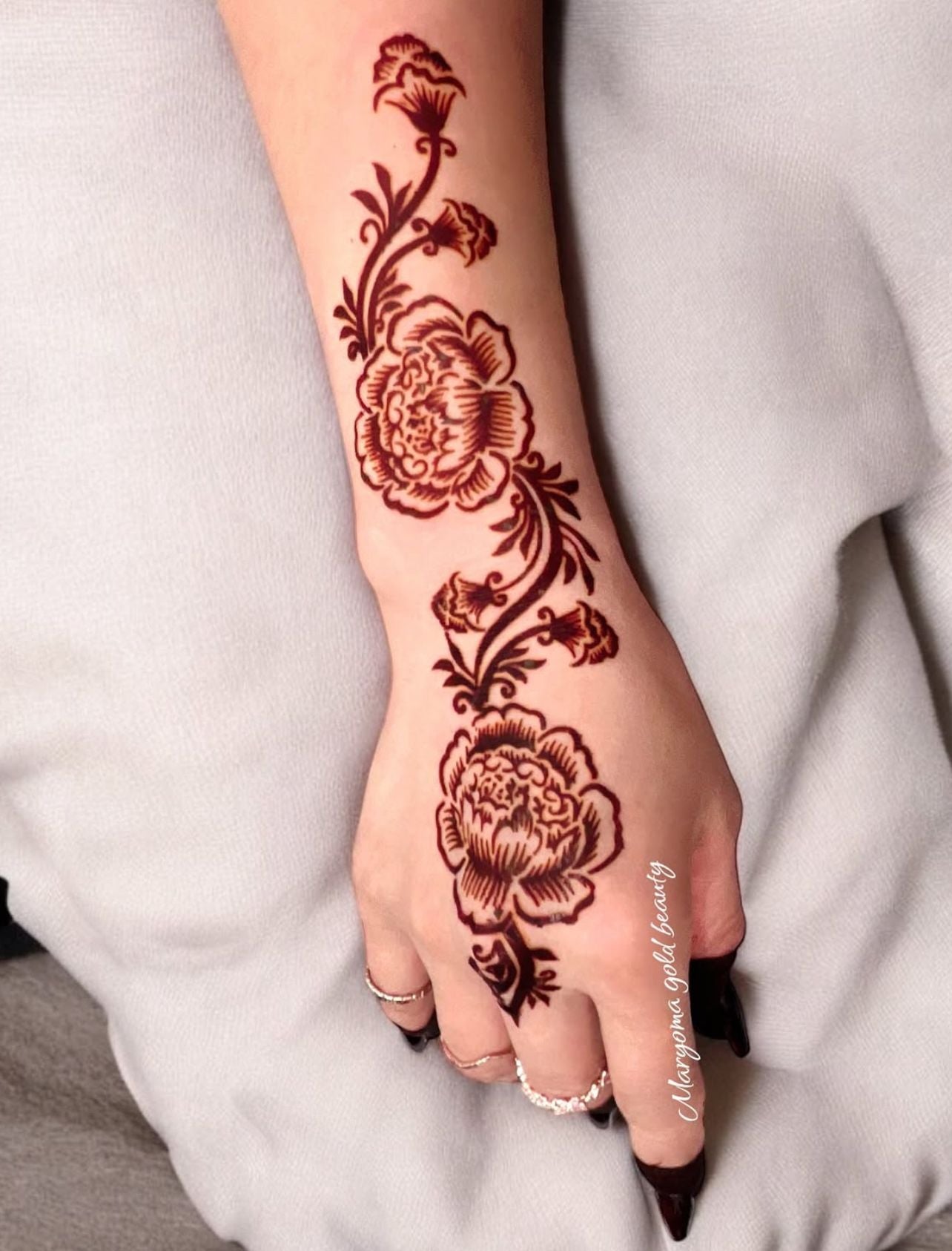 استيكر تعبئه حنا من مريم بيوتى لليدين رقم 30