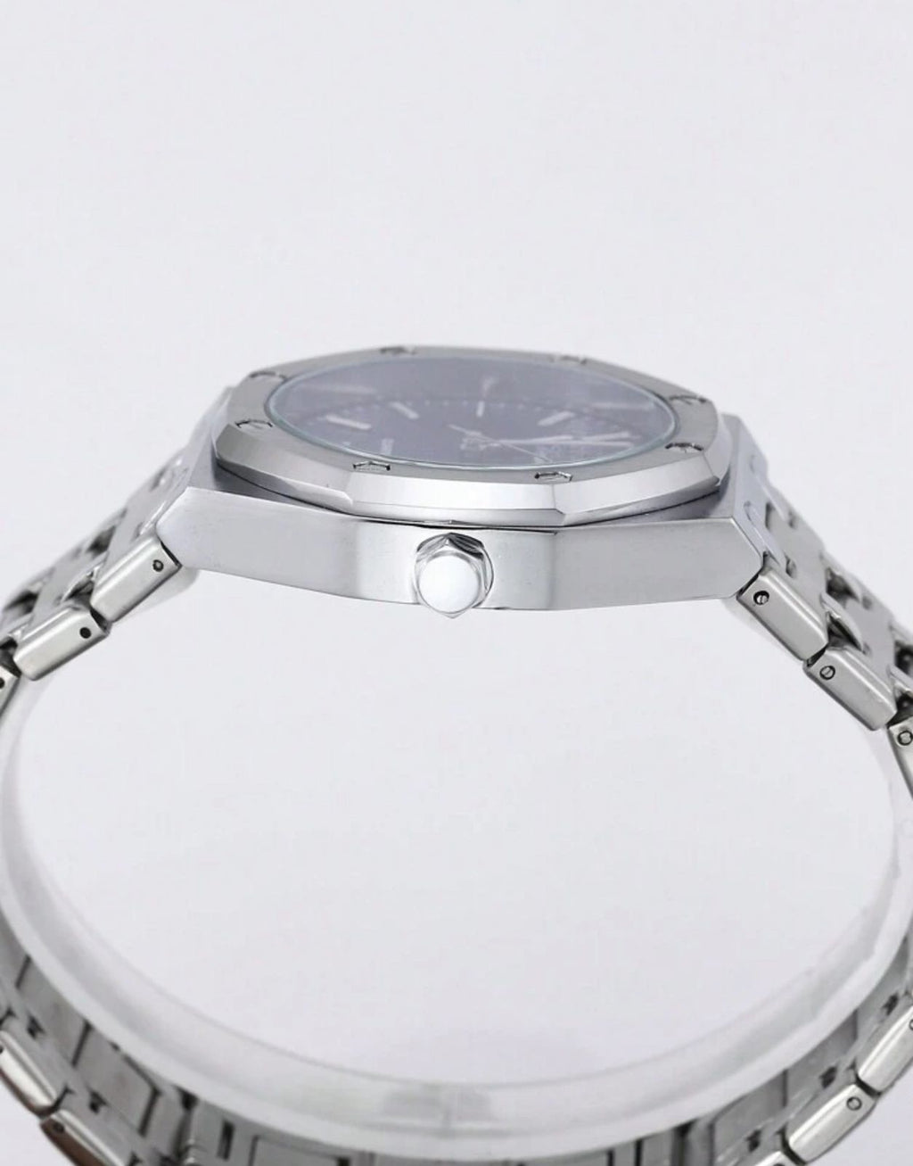 ساعة Denvosi رجالية من الفولاذ المقاوم للصدأ – تصميم أنيق، عرض للتاريخ، مقاومة للماء، مقاس 40 مم GMB 3088