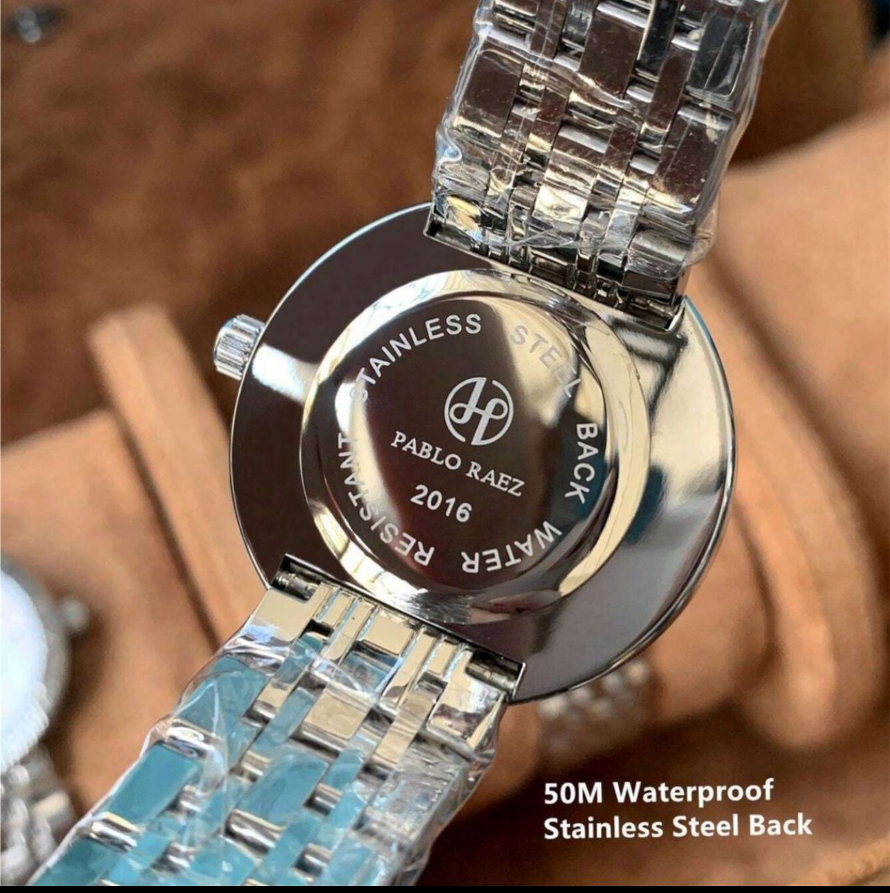 ساعة نسائية أنيقة من Pablo Raez – تصميم فضي راقٍ مرصع، مقاومة للماء، هدية مثالية LSMW 2016