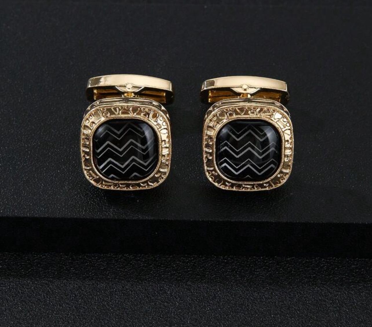 زر أكمام رجالي أنيق للثوب أو القميص – تصميم فاخر ومميز CLGB 229