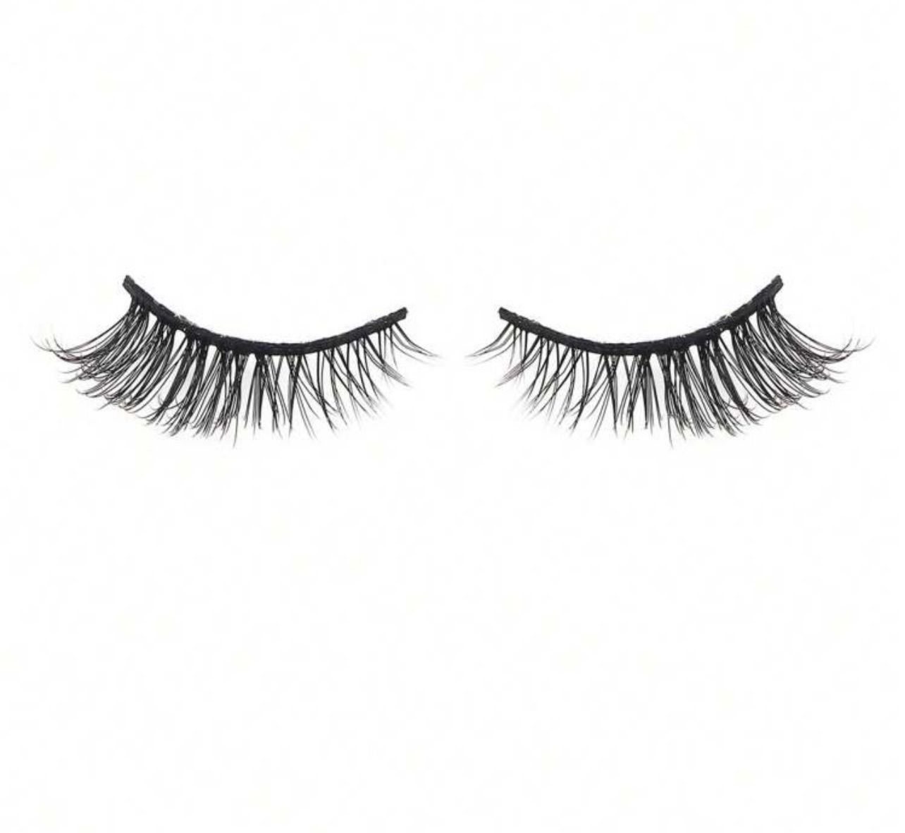 رموش عين القطة – 10 أزواج مطوّلة بتصميم متداخل للمكياج اليومي والسهرات Y1046