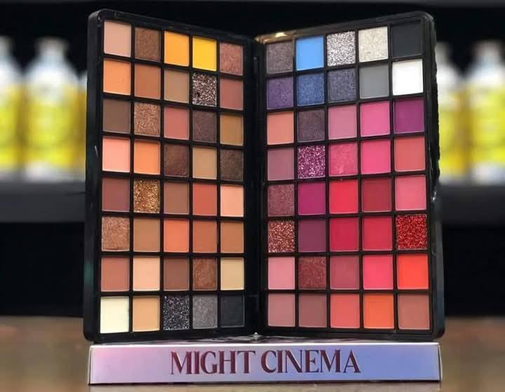 باليت ظلال العيون من Might Cinema – 80 لون بتركيبات مطفية ولمّاعة لإطلالات متنوعة