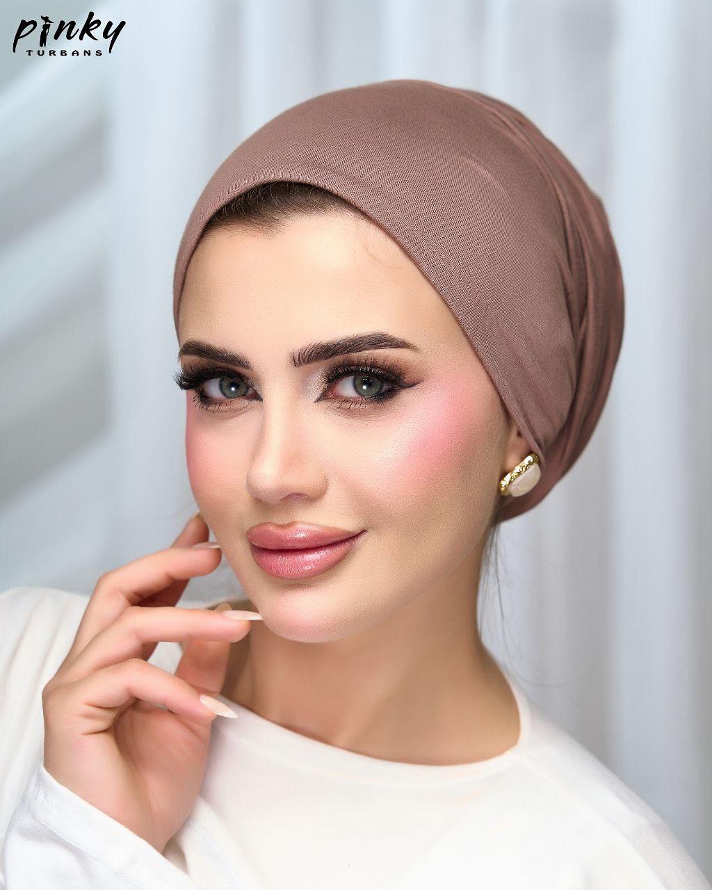 تربون بربطة خلفية من PINKY الموديل PKY-004-MV