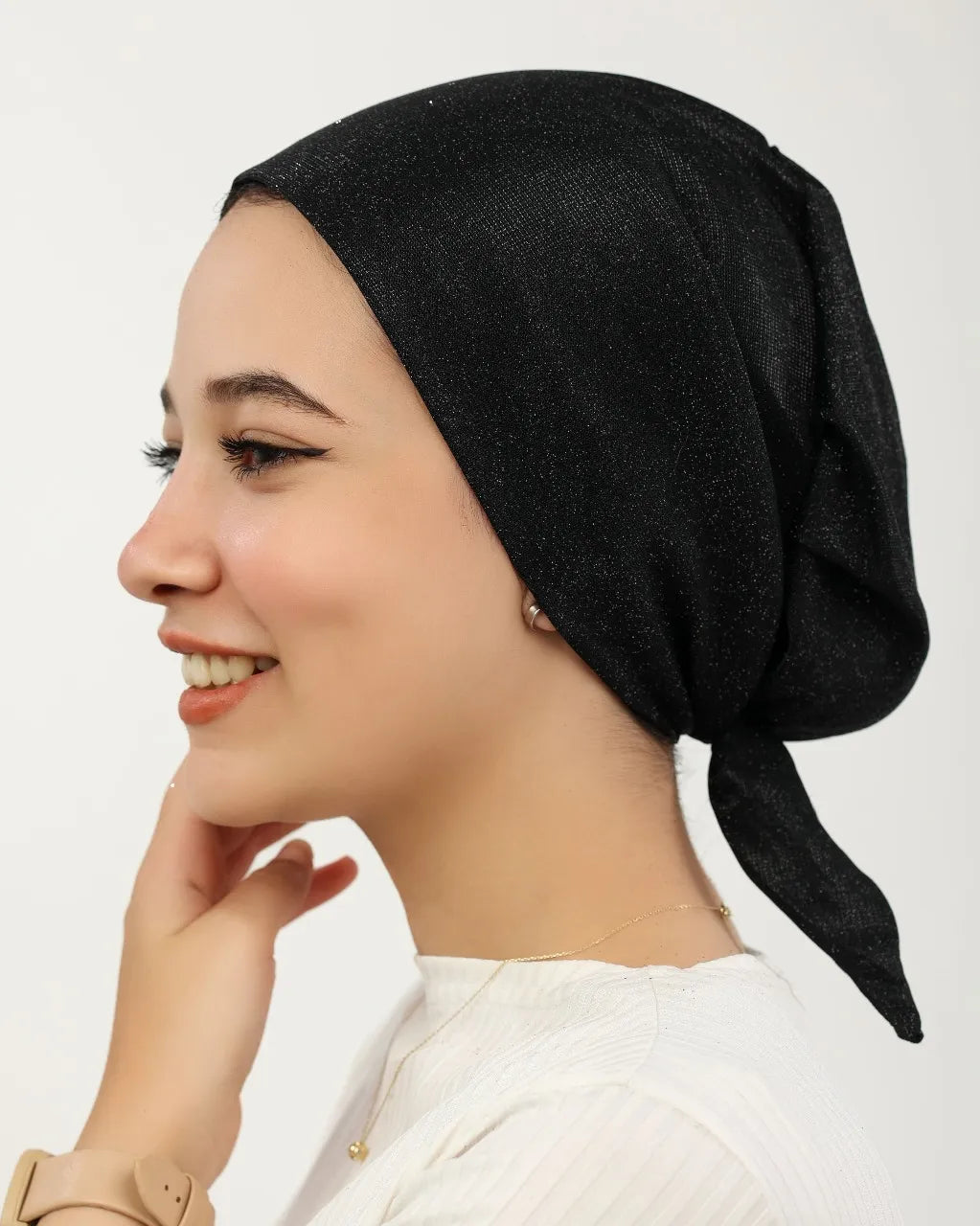 بونيه سواريه برباط خلفي من جميلة لمسة أنيقة لمناسباتك 3016-50