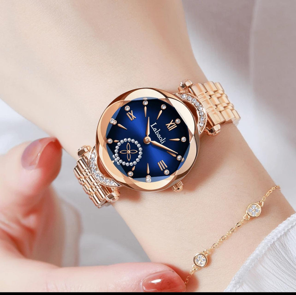 ساعة يد نسائية من Laboali بتصميم فاخر باللون الذهبي الوردي مع فصوص زركون LRBL 536