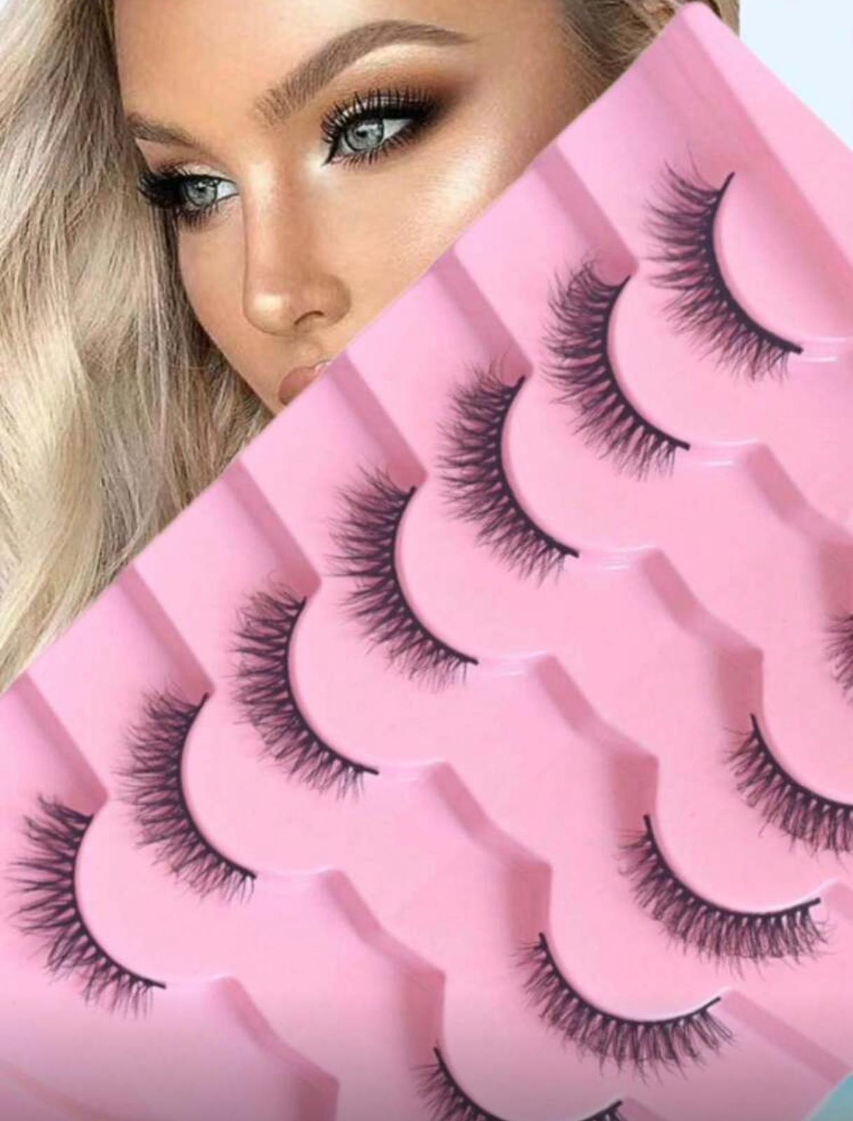 رموش صناعية حريرية ثلاثية الأبعاد – 7 أزواج طبيعية ومريحة Y1069