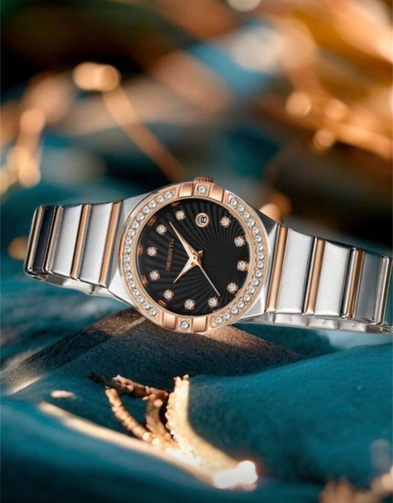 ساعة نسائية فاخرة – ستانلس ستيل مرصعة بالكريستال، كوارتز مع عرض التاريخ  LMTB 3060