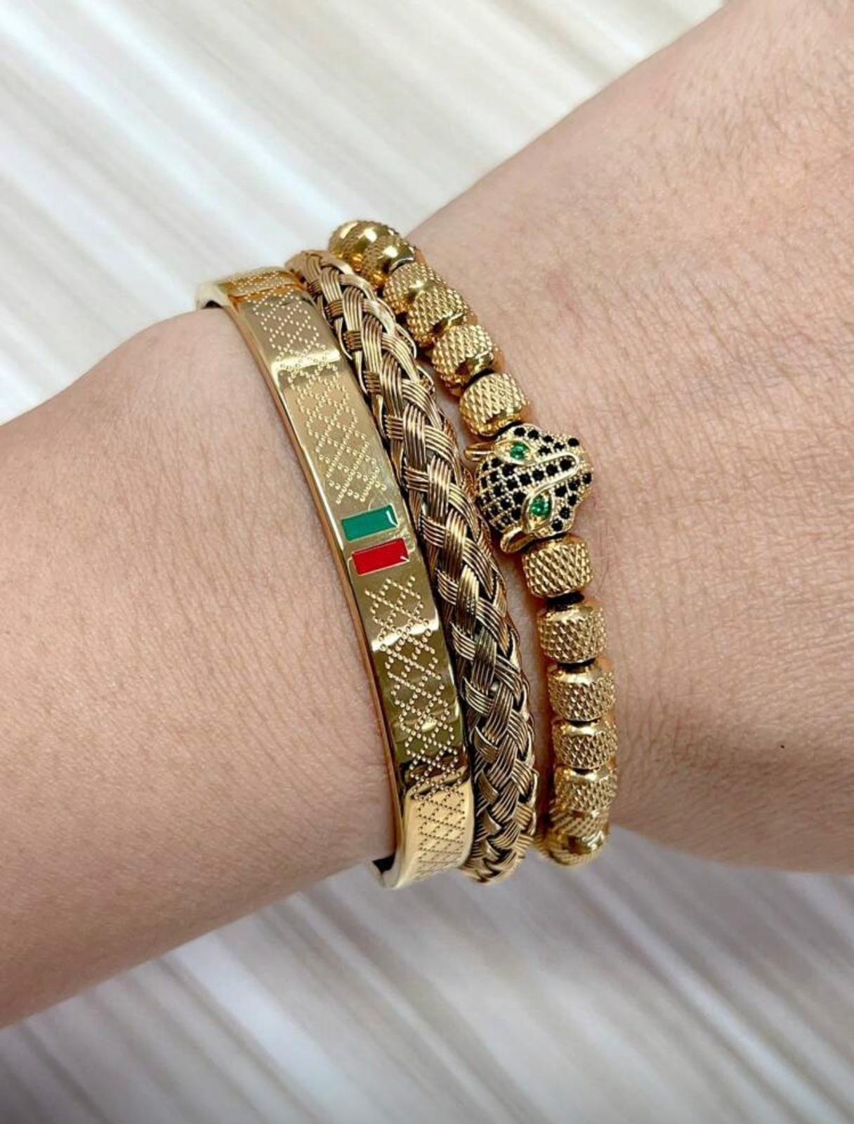 مجموعة أساور رجالية 3 قطع – فهد ذهبي وزركونيا مضفّر يدويًا مع إناميل – GM 824