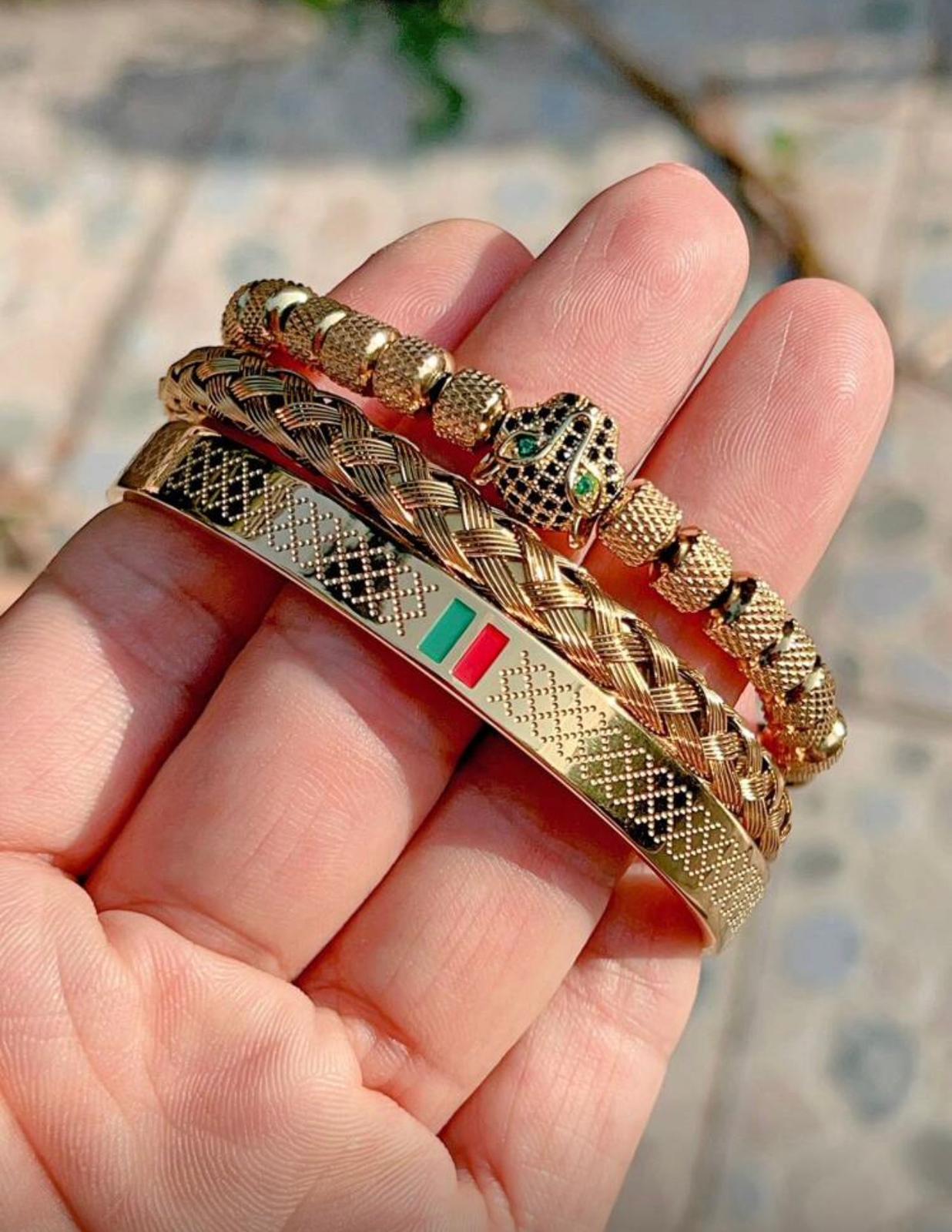 مجموعة أساور رجالية 3 قطع – فهد ذهبي وزركونيا مضفّر يدويًا مع إناميل – GM 824