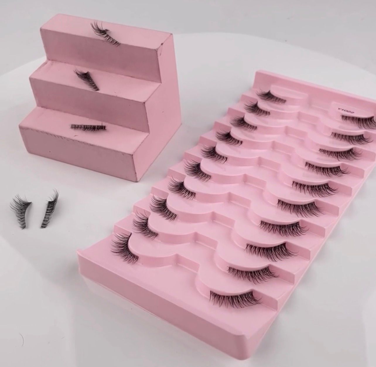 رموش 10أزواج  ثلاثية الأبعاد طبيعية – تصميم نصف العين لإطالة وتكثيف الرموش Y1013