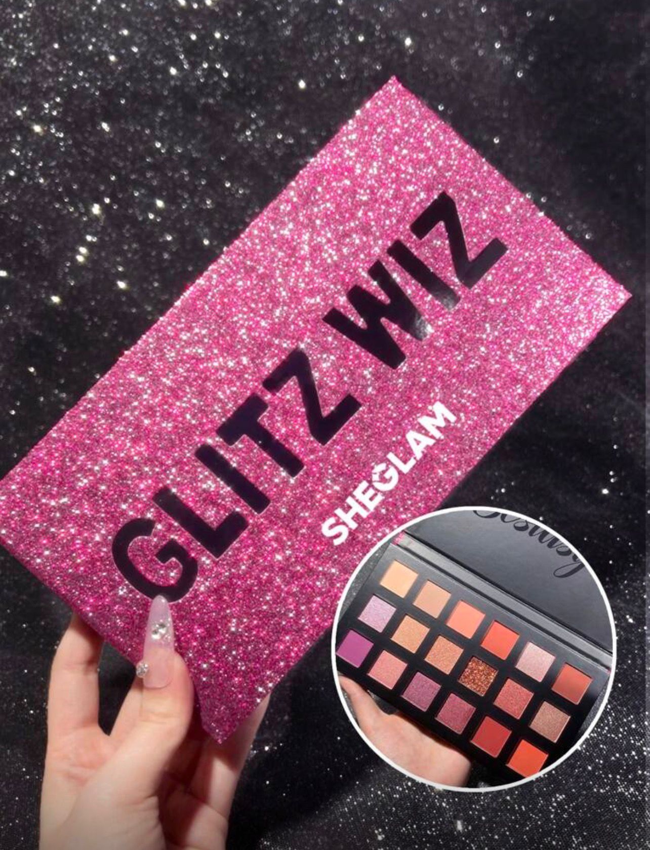 لوحة ظلال العيون Glitz Wiz من SHEGLAM  28 لونًا بتركيبة غير دهنية، لمسات مطفية ومعدنية بألوان دافئة ومحايدة
