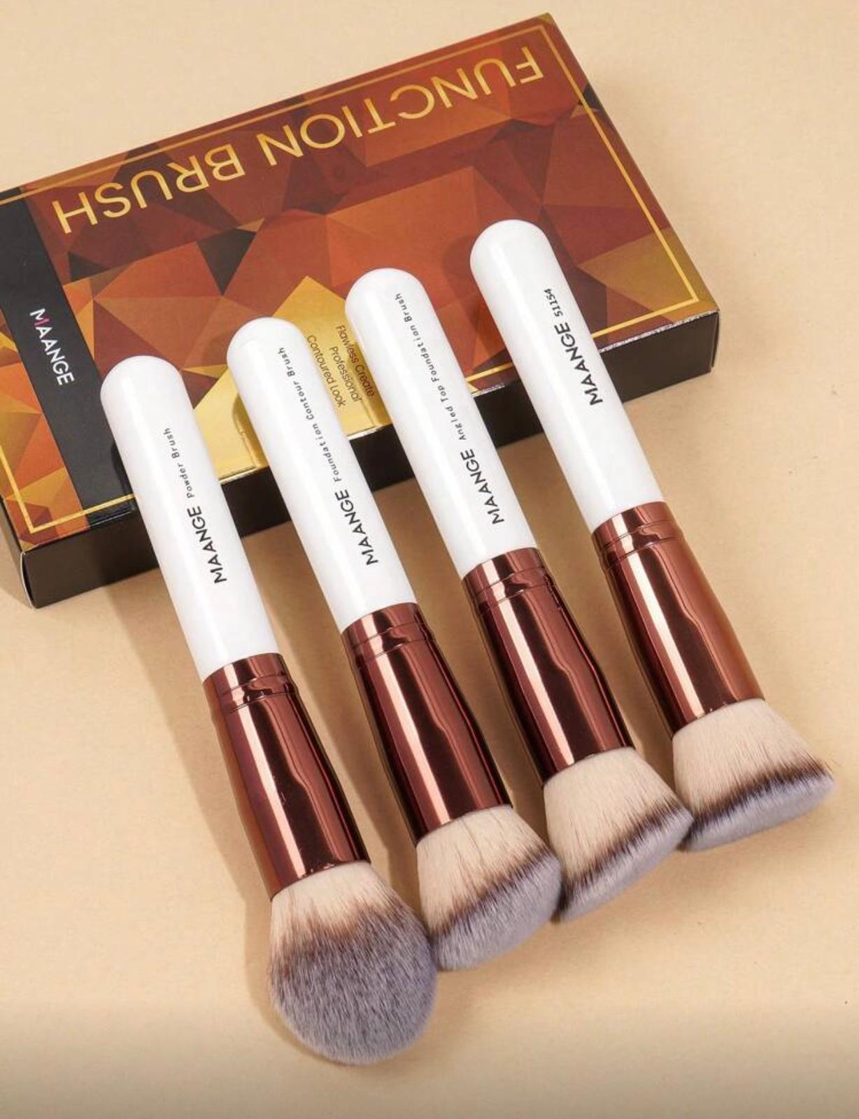 طقم فرش مكياج 4 قطع – MAANGE فرش أساس احترافية برأس مسطّح ومائل لتغطية مثالية CODE 226