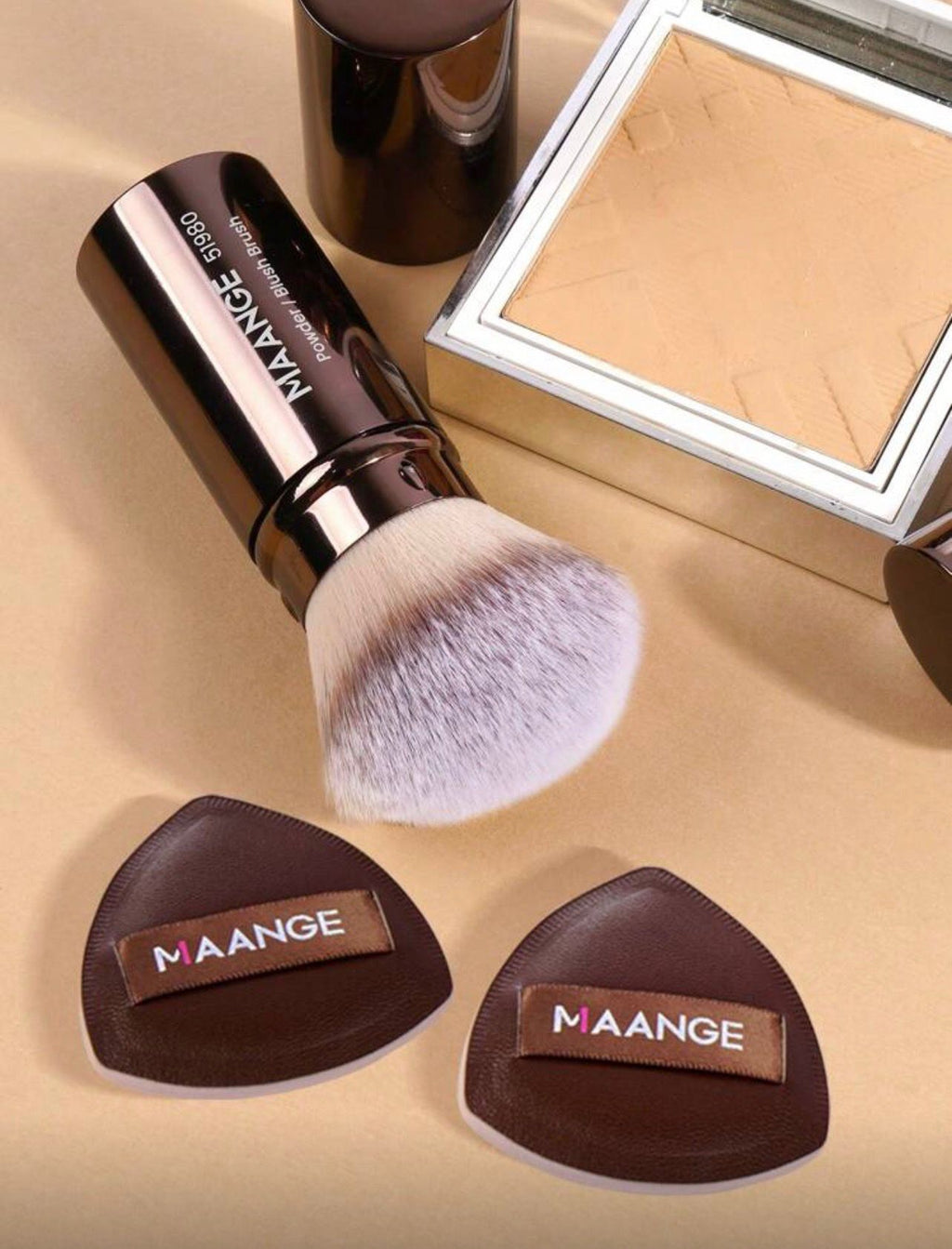 فرشاة مكياج MAANGE كابوكي برأس دائري قابلة للسحب + 2 إسفنجات تطبيق – شعيرات فائقة النعومة للمكياج الاحترافي