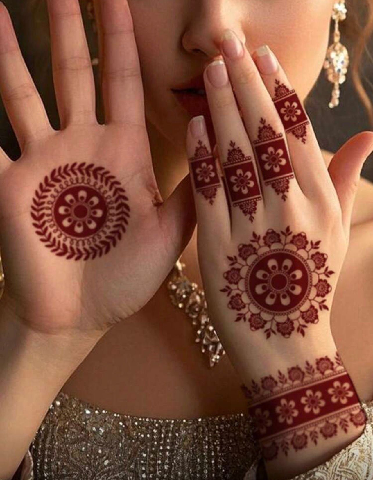 استيكرات نقش حناء جاهزة لليدين أوالقدمين   رقم   N 28