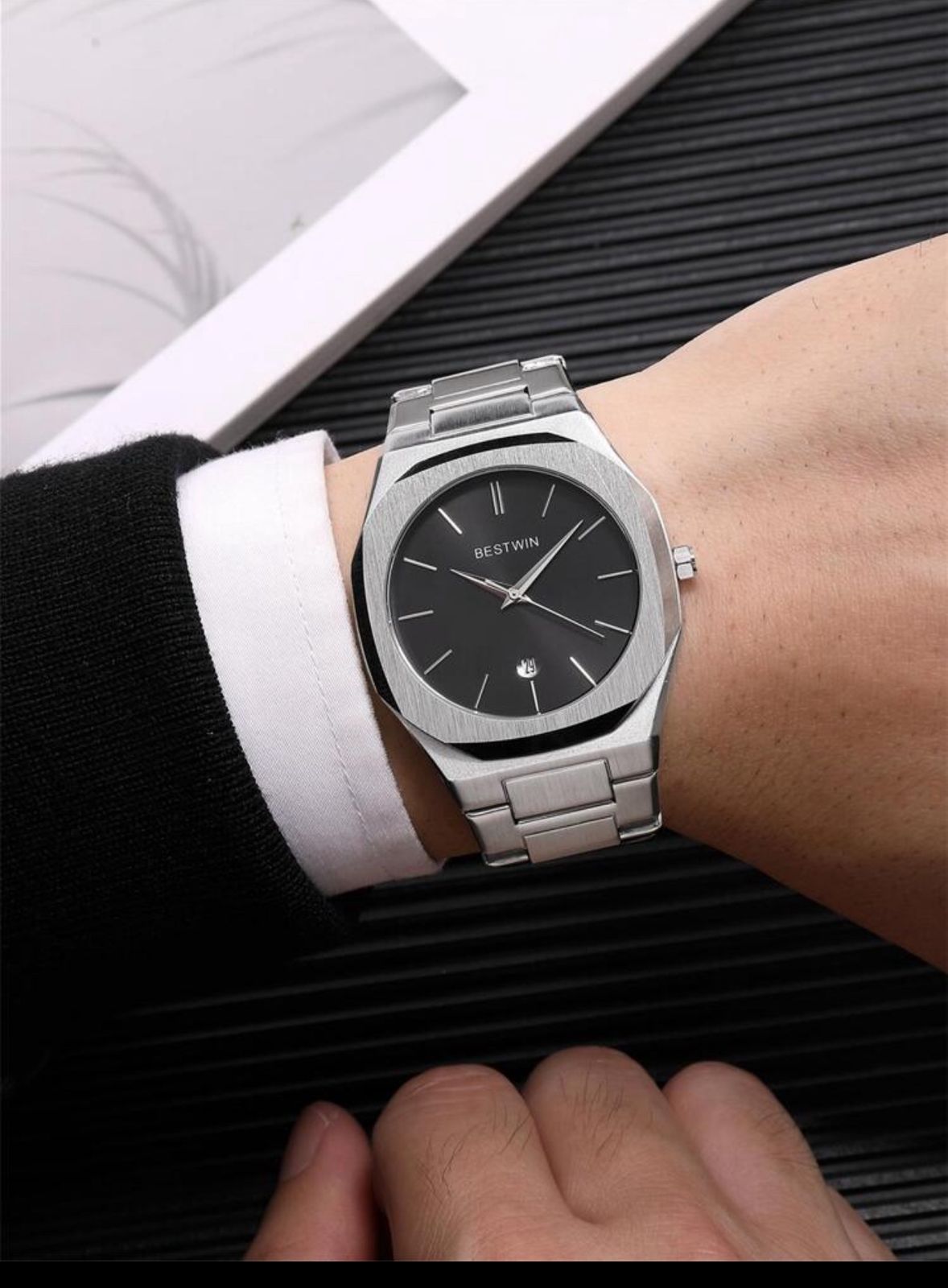 ساعة BESTWIN رجالية فاخرة – قرص أسود، عرض للتاريخ، مقاومة للماء، تصميم عملي، مقاس 40 مم GMBL 813