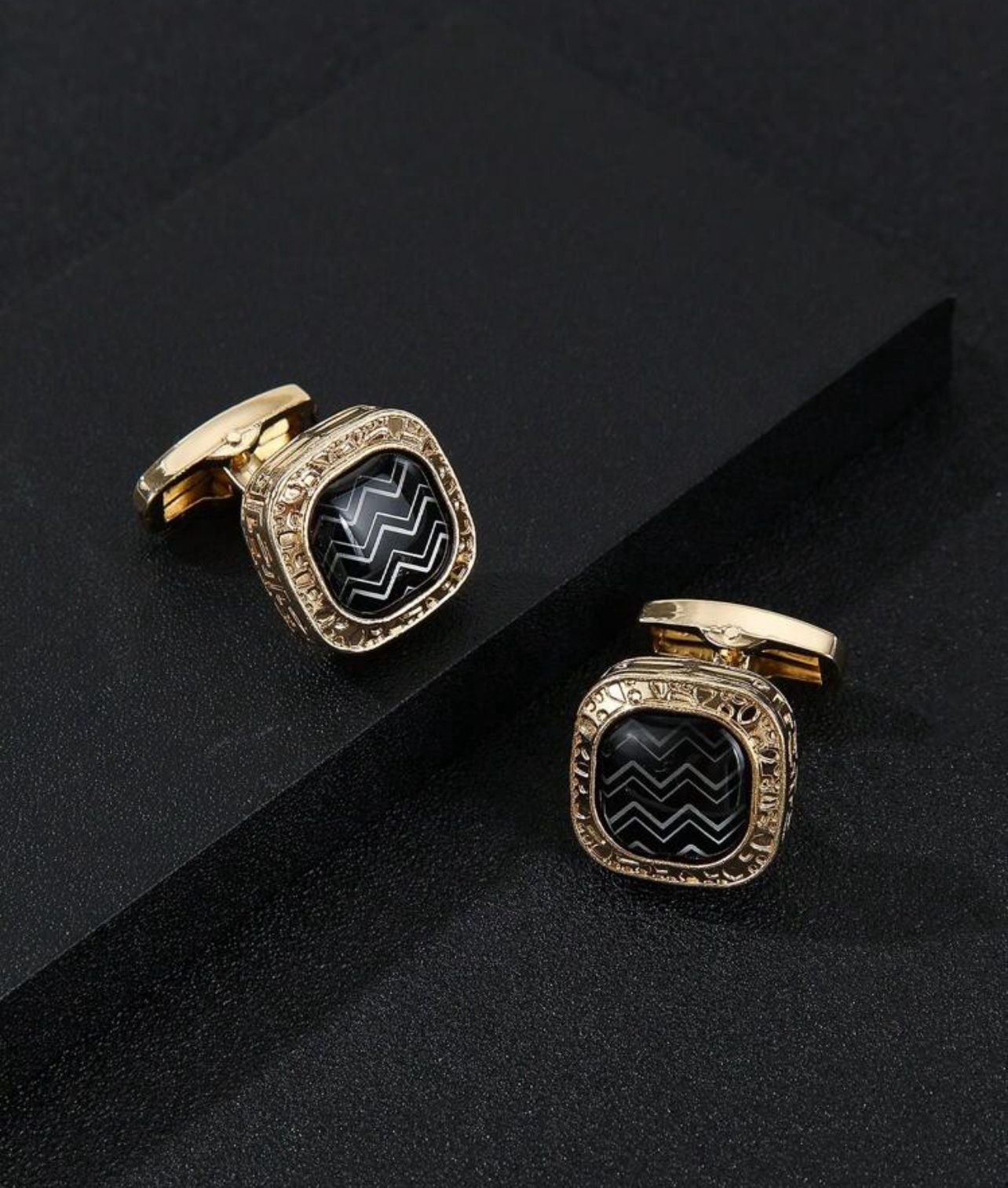 زر أكمام رجالي أنيق للثوب أو القميص – تصميم فاخر ومميز CLGB 229