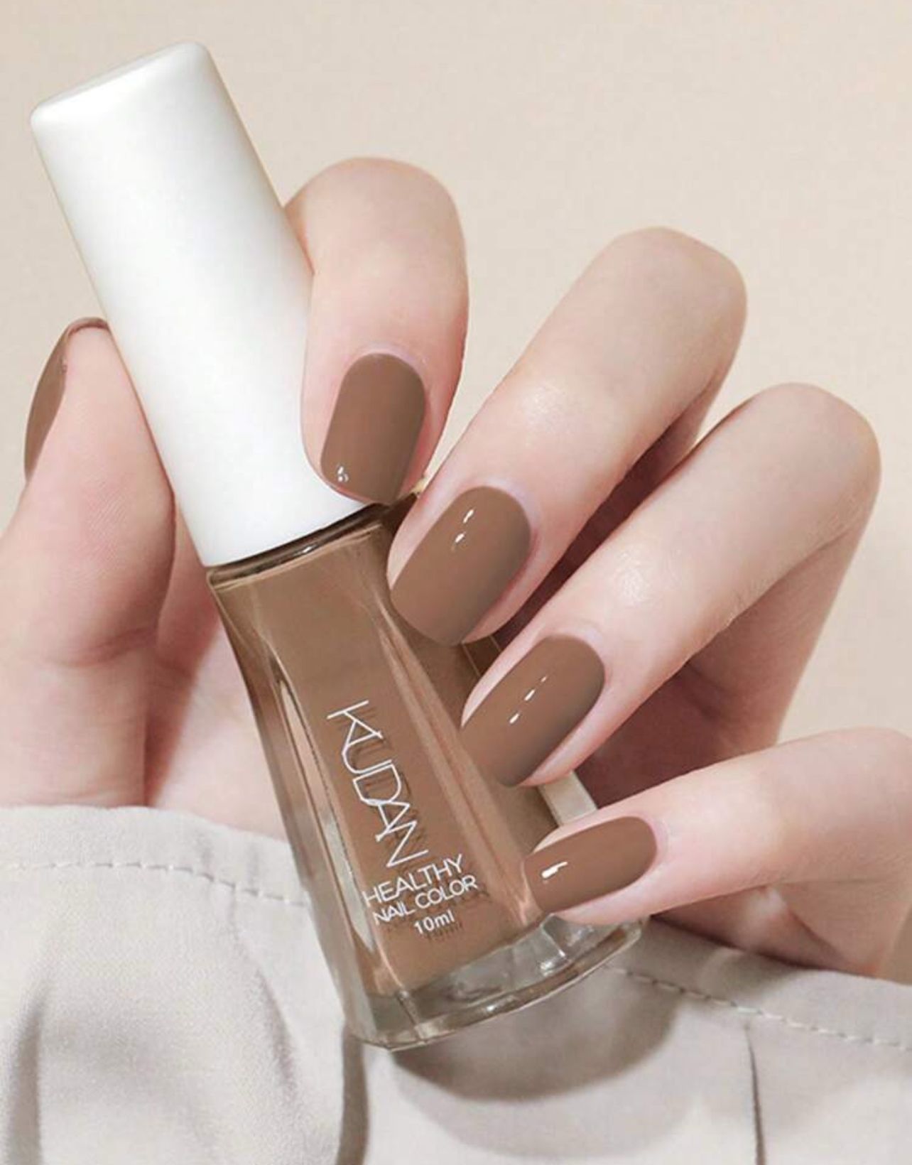 طلاء أظافر من KUDAN سهل الإزالة 10