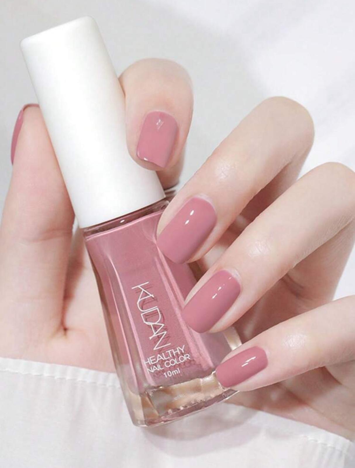 طلاء أظافر من KUDAN سهل الإزالة 17
