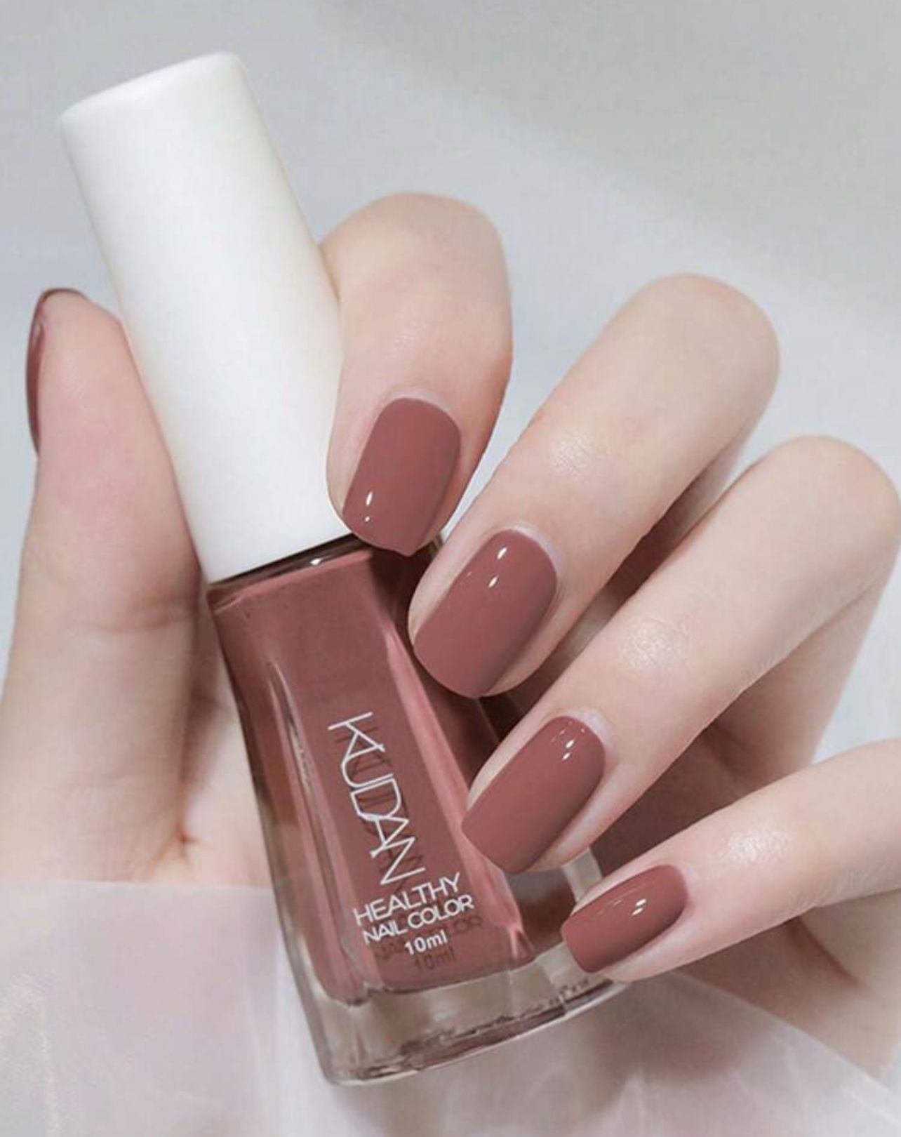 طلاء أظافر من KUDAN سهل الإزالة 26