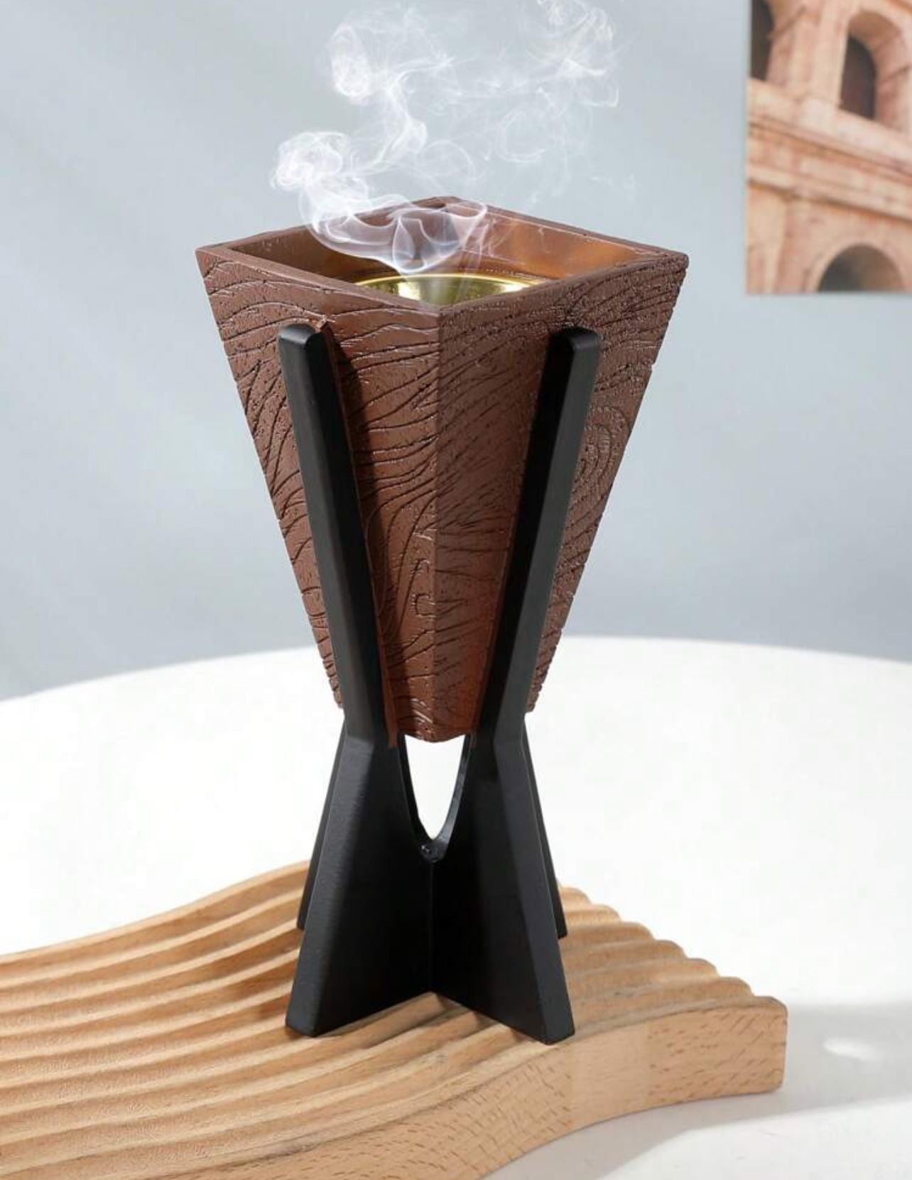 حارق بخور راتنجي بتصميم عصري بسيط ارتفاع 16.5 سم مع قاعدة أنيقة INC-001-BR